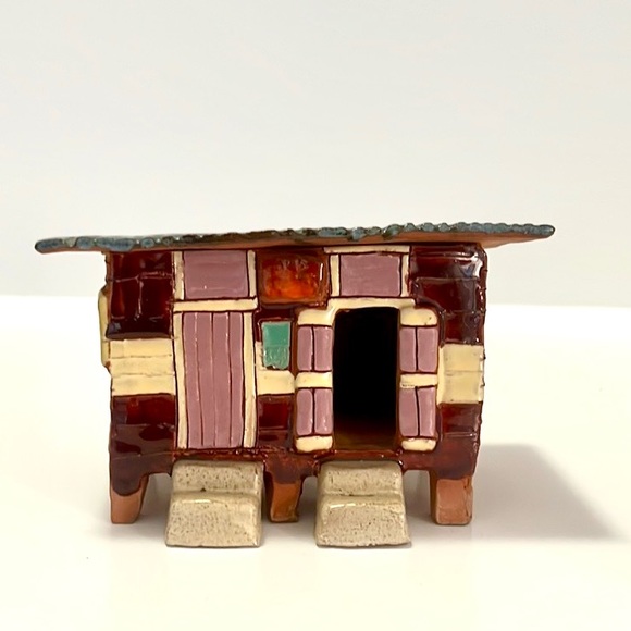 Miniature Ceramic House Sculpture – “Hot Roti” Caribbean Shack – Handmade Art - Picture 3 of 10